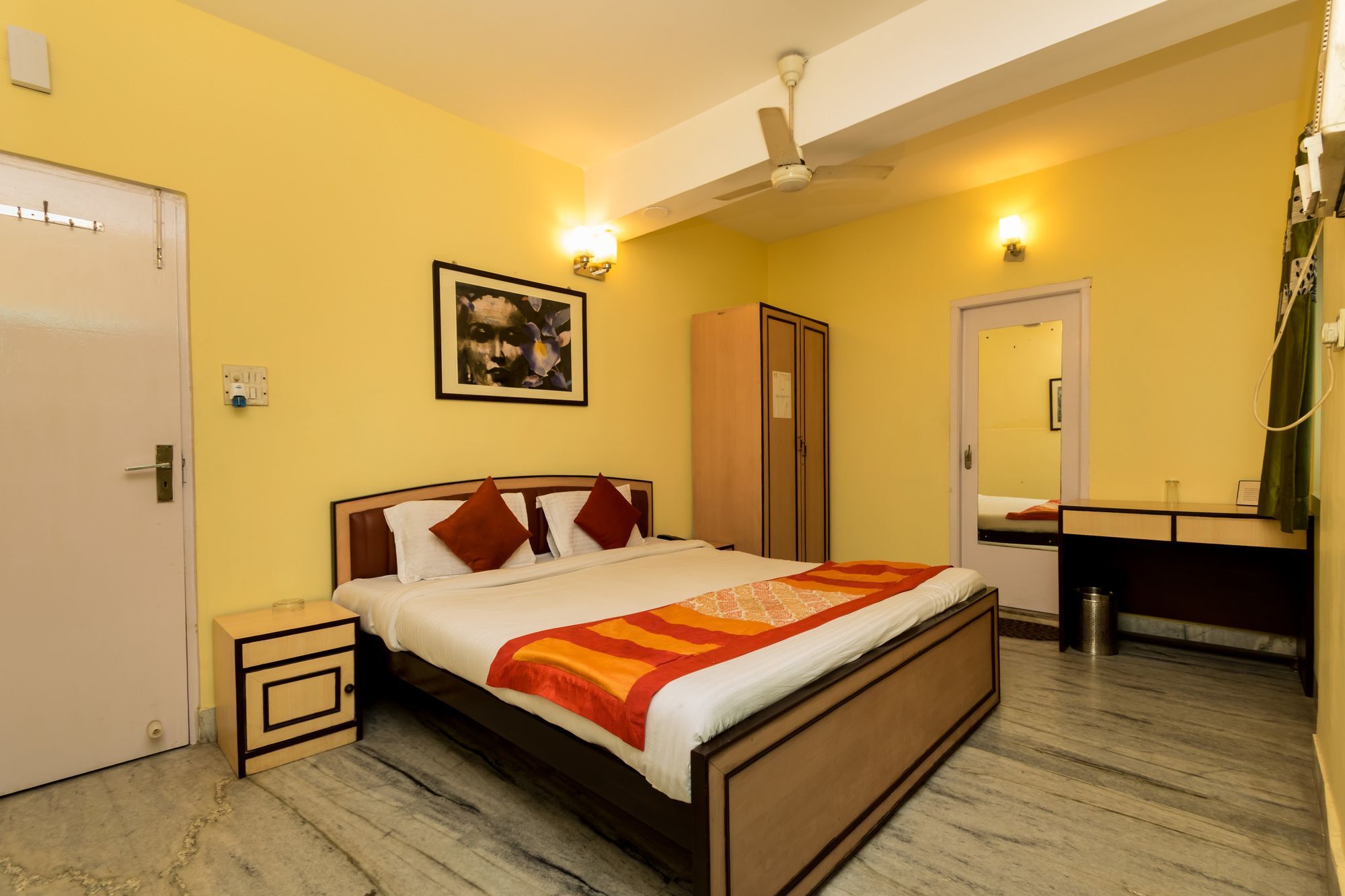 Super Hotel O Alipore Near Chetla Formerly Alipore Guest House Alīpur Exteriér fotografie