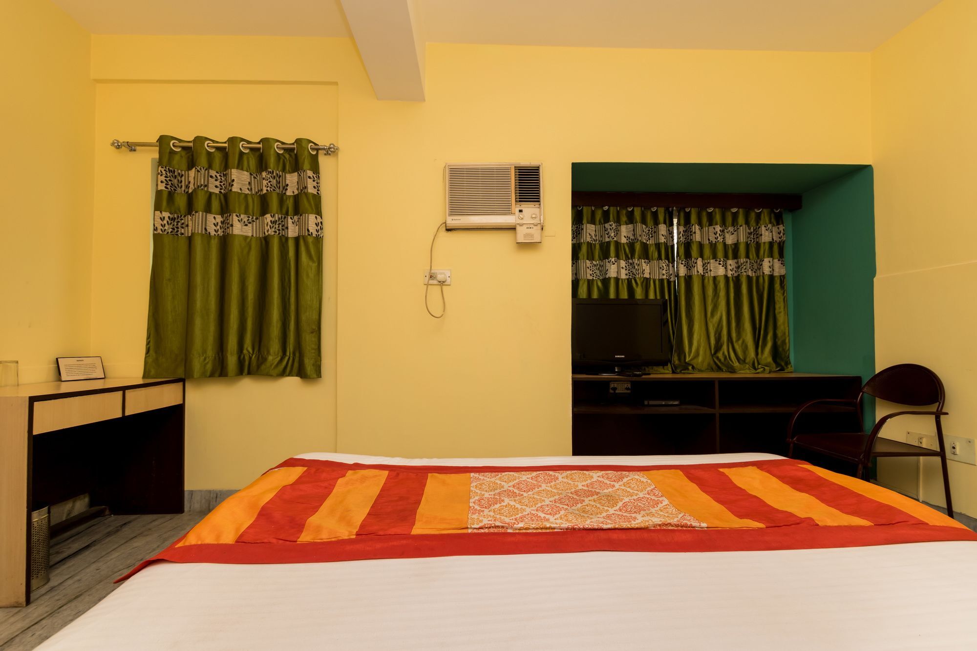 Super Hotel O Alipore Near Chetla Formerly Alipore Guest House Alīpur Exteriér fotografie